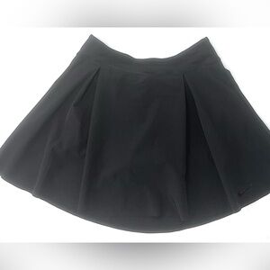 Nike Black Pleated Skirt